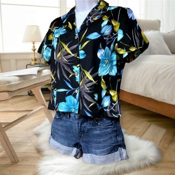 MADEWELL DARK WASH DENIM CUFFED SHORT SHORTY SHORTS - Picture 8 of 12